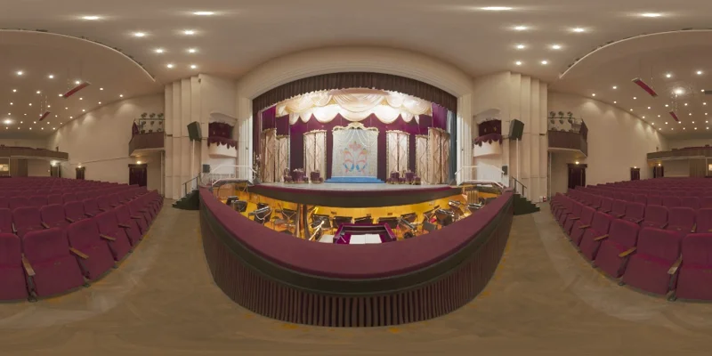 Theater 02
