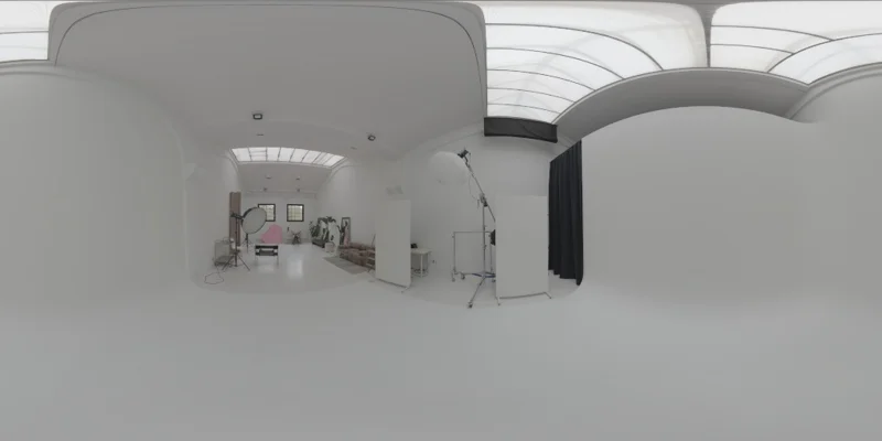 White Studio 06