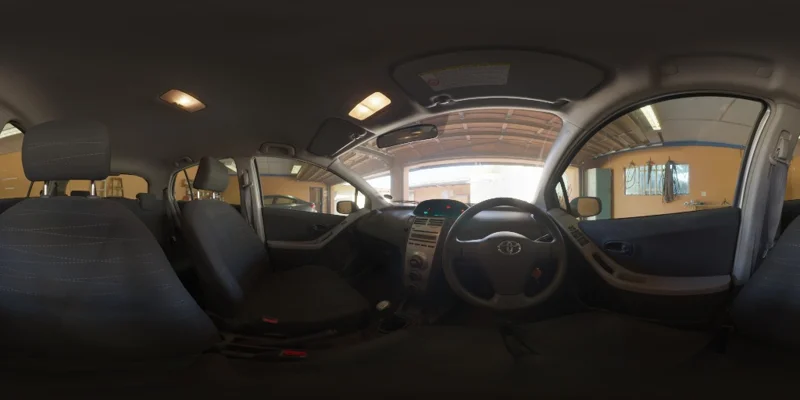 Yaris Interior Garage